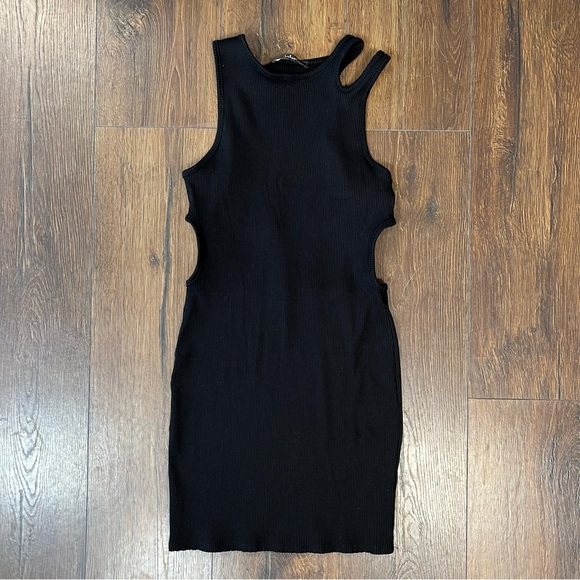 Lulu’s black ribbed cutout dress SZ LG - Picture 1 of 5
